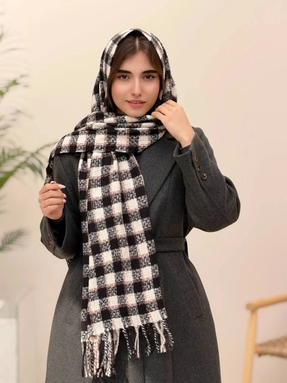 3930- شال موهر نگار